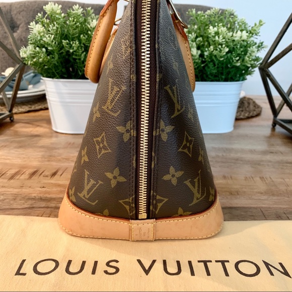 ❤️SOLD- Louis Vuitton Monogram Alma MM - Picture 4 of 16